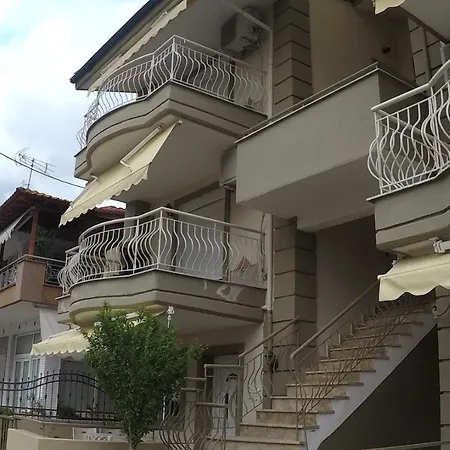 Ofrinio Central Apartments
