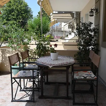 Ofrinio Central Apartments
